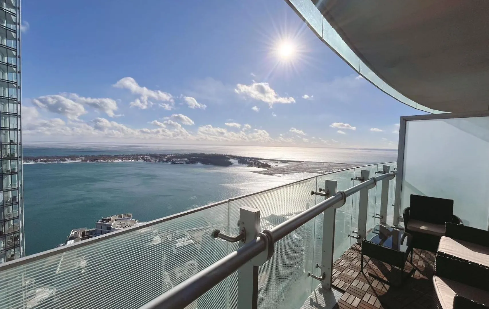 Skytree Modern Suites Toronto
