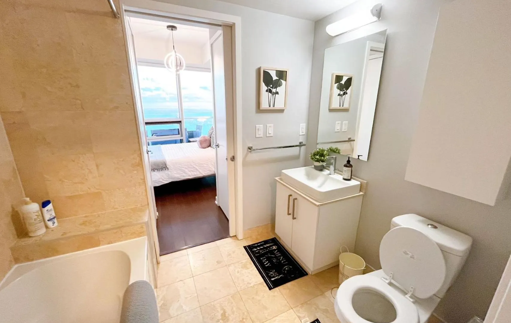 Skytree Modern Suites Toronto